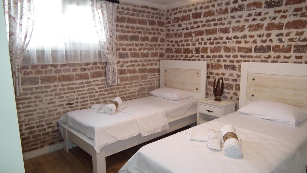 Ayvalı Gizemli Konak חדר תמונה